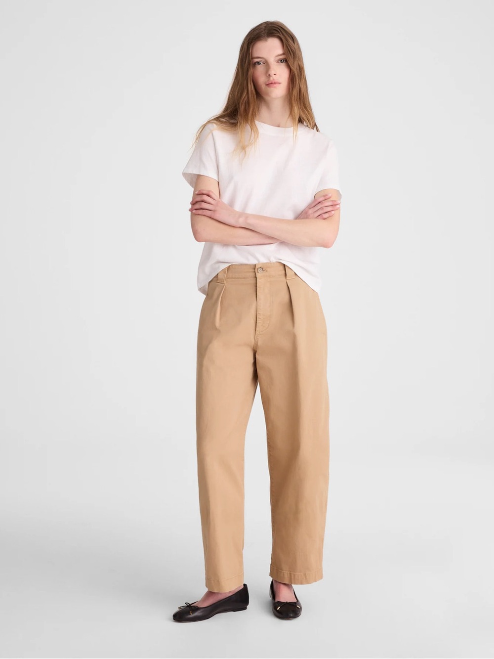 The Barrel-Leg Chino Pant